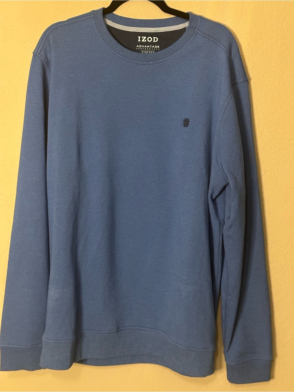 Men’s Izod Blue Crewneck Sweatshirt - Casual Long Sleeve Pullover XLT